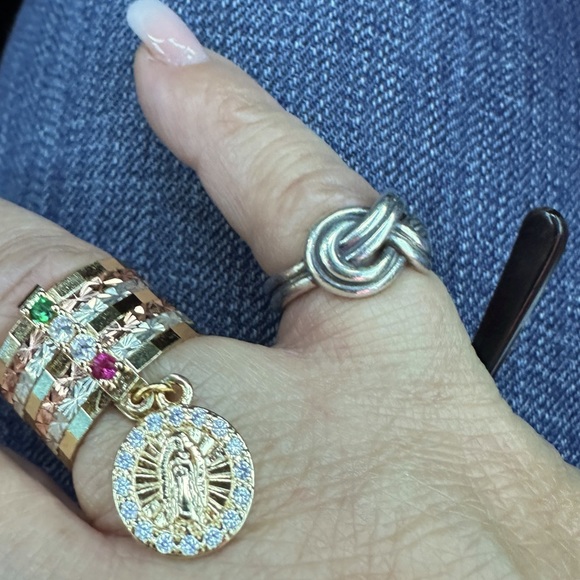 James Avery retired Love double knot ring - Picture 2 of 4